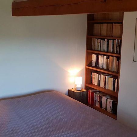 La Petite Maison Des Artistes Castelnau-Pégayrols Екстериор снимка