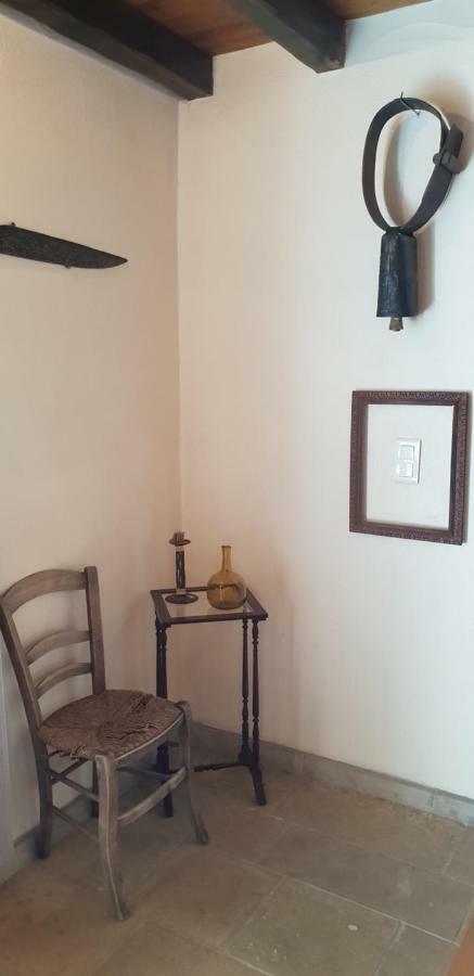 La Petite Maison Des Artistes Castelnau-Pégayrols Екстериор снимка